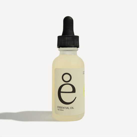 Citronella essential oil bottle with dropper, highlighting vegan, cruelty-free, and refillable features.