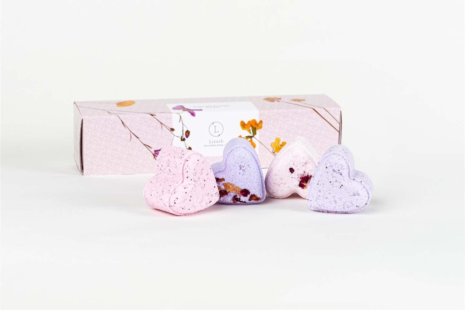 Heart-shaped lavender shower steamers gift box set of 5, perfect for a relaxing spa day at home.